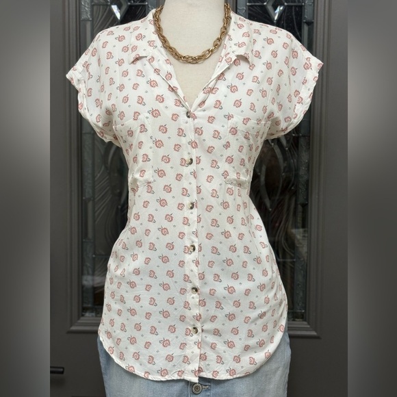 JACH’s Girlfriend Whimsical Floral Print Tencel Button Front Blouse - Picture 2 of 6